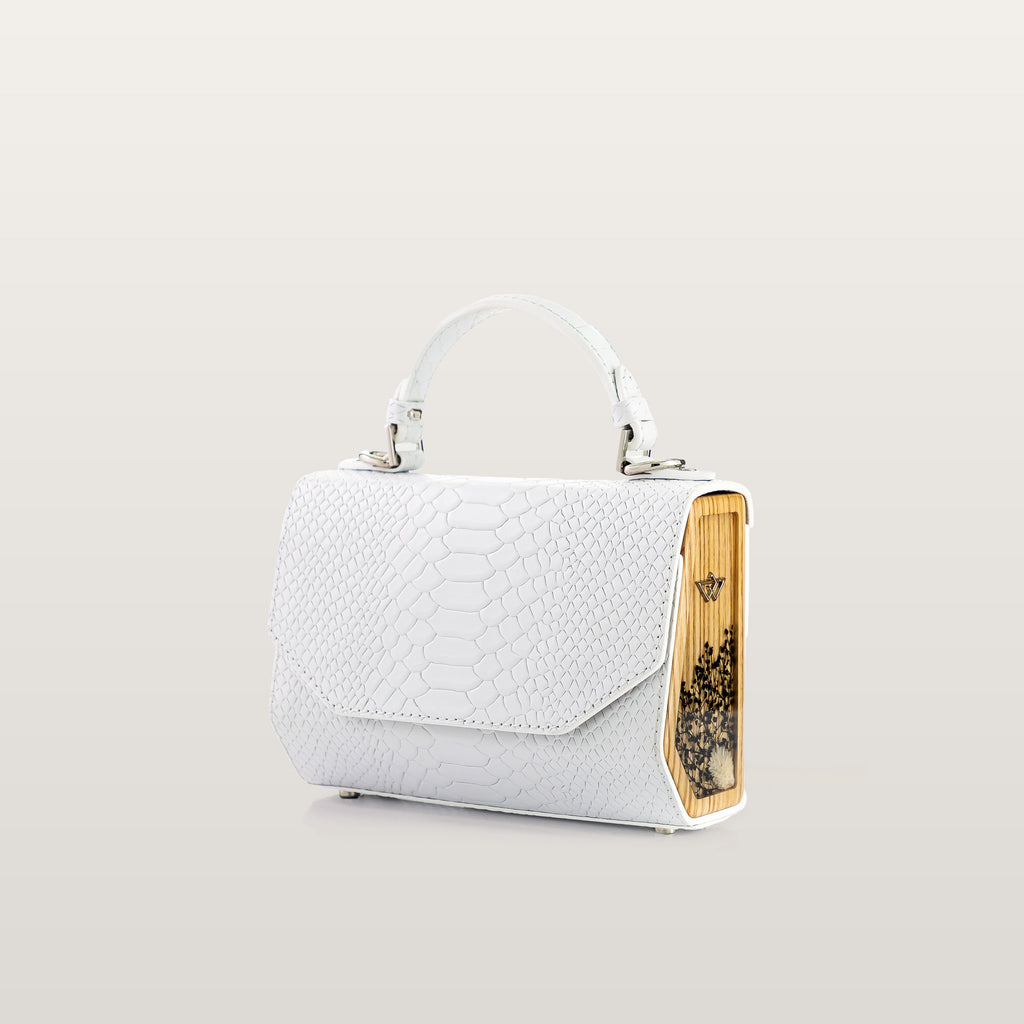 White textured handbag with a wooden handle - BLACKWOOD