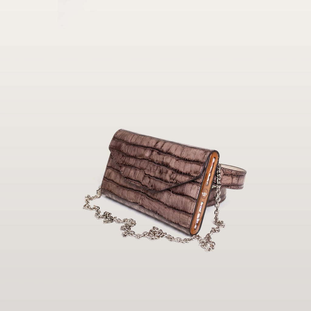 Essence Deep Brown Croco